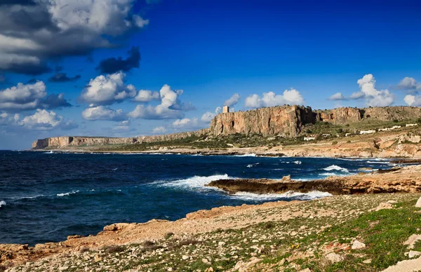 Itália Sicília Mar Tirreno Vista Costa Rochosa Perto Vito Capo — Fotografia de Stock