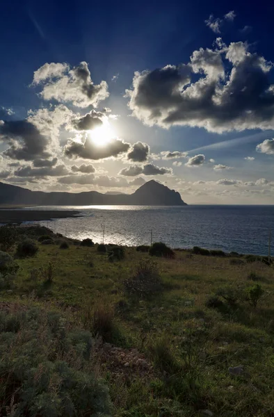 Italy Sicily Vito Capo Trapani View Cofano Mount Tyrrrenian Coastline — стоковое фото