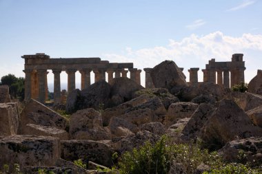 İtalya, Sicilya, Selinunte, Yunan Hera Tapınağı (MÖ 409).)