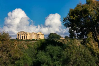 İtalya, Sicilya, Selinunte, Yunan Hera Tapınağı (MÖ 409).)