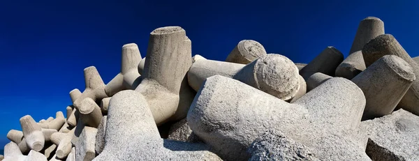 Olaszország Szicília Messina Tartomány Beton Tetrapodok Parton Egy Építés Alatt — Stock Fotó