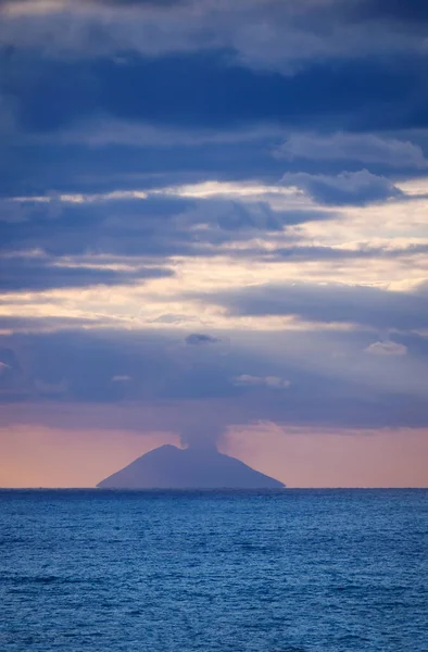 Italy Tyrrhenian Sea Aeolian Islands View Stromboli Island Calabria Coast — Stock Photo, Image