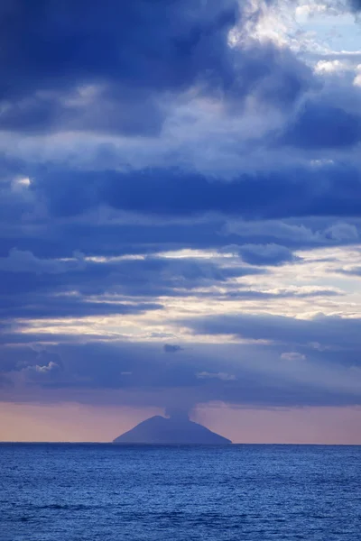 Italy Tyrrhenian Sea Aeolian Islands View Stromboli Island Calabria Coast — Stock Photo, Image