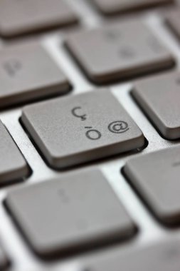 Bilgisayar klavyesi kapatma, internet