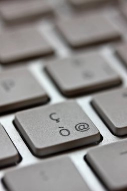 Bilgisayar klavyesi kapatma, internet