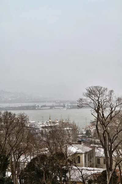 Turkey Istanbul View Bosphorus Channel Foggy Day Topkapi Palace — Stock Photo, Image