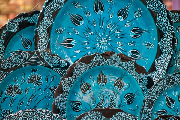 Turkey Istanbul Grand Bazaar Kapalicarsi Handpainted Turkish Ceramic Plates Sale — Stock Photo, Image