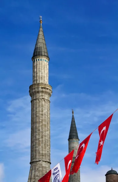 Turkiet Istanbul Turkiska Flaggor Och Sophia Cathedral Byggd Århundradet Constantine — Stockfoto