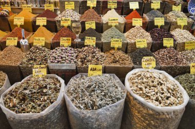 Türkiye, İstanbul, Baharat Pazarı, Türk baharatları ve satılık çayları
