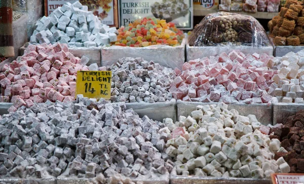 土耳其 伊斯坦布尔 香料集市 土耳其糖果供出售 — 图库照片