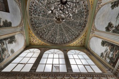 Türkiye, İstanbul, Topkapı Sarayı, Harem (Ziyaretçilere ve yabancılara yasak), Harem Sultan 'ın Harem-i Humayun adlı özel apartmanlarından biridir.)