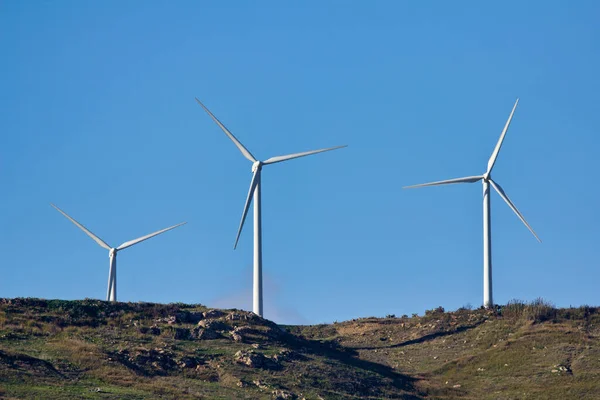 Talya Sicilya Agrigento Yakınlarındaki Kırsal Bölgeler Eolik Enerji Türbinleri — Stok fotoğraf