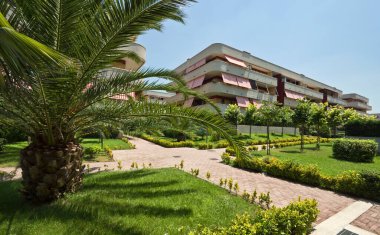 İtalya, Roma, Pramopolini Parkı 'ndaki özel binaların manzarası