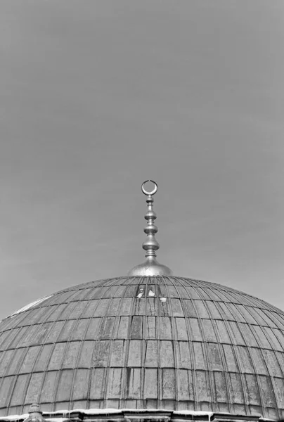 Türkei Istanbul Türkisches Moscheedach — Stockfoto