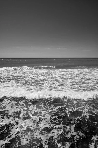 Italië Sicilië Donnalucata Provincie Ragusa Ruwe Middellandse Zee Aan Kust — Stockfoto