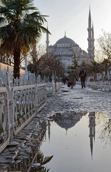 Türkei Istanbul Menschen Der Sultanahmet Kaisermoschee Auch Als Blaue Moschee — Stockfoto