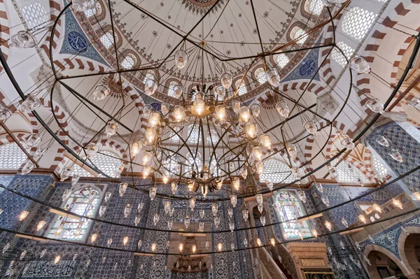 Türkiye Stanbul Galata Köprüsü Bölgesi Rustenpasa Camii 1580 Yılında Inşa — Stok fotoğraf