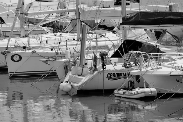 Talya Sicilya Akdeniz Marina Ragusa Ragusa Ili Haziran 2021 Limanda — Stok fotoğraf