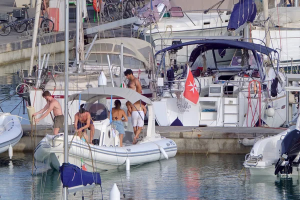 Italien Sizilien Mittelmeer Marina Ragusa Provinz Ragusa Juni 2021 Menschen — Stockfoto