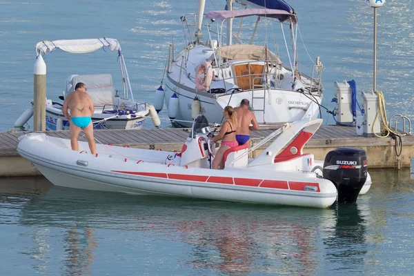 Talya Sicilya Akdeniz Marina Ragusa Ragusa Ili Haziran 2021 Limandaki — Stok fotoğraf
