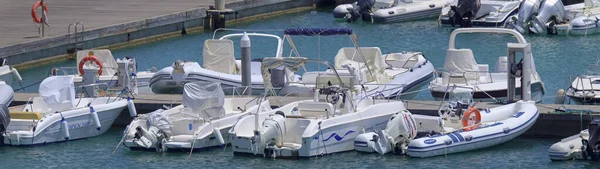 Italien Sizilien Mittelmeer Marina Ragusa Provinz Ragusa Juli 2021 Motorboote — Stockfoto