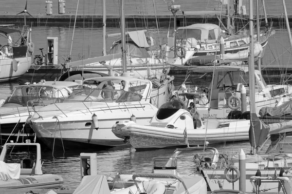 Talya Sicilya Akdeniz Marina Ragusa Ragusa Eyaleti Temmuz 2021 Limandaki — Stok fotoğraf