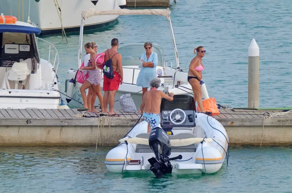 Italien Sizilien Mittelmeer Marina Ragusa Provinz Ragusa August 2021 Menschen — Stockfoto