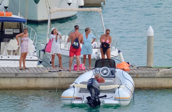 Italien Sizilien Mittelmeer Marina Ragusa Provinz Ragusa August 2021 Menschen — Stockfoto