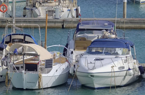 Italien Sizilien Mittelmeer Marina Ragusa Provinz Ragusa Luxusyachten Hafen — Stockfoto