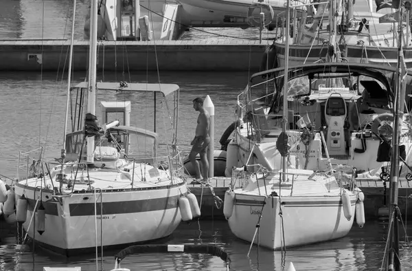 Talya Sicilya Akdeniz Marina Ragusa Ragusa Ili Ağustos 2021 Limandaki — Stok fotoğraf