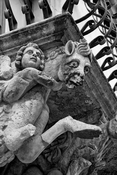 Італія Сицилія Скіколі Провінція Рагуса Фасад Палацу Унеско Фава Декоративні — стокове фото