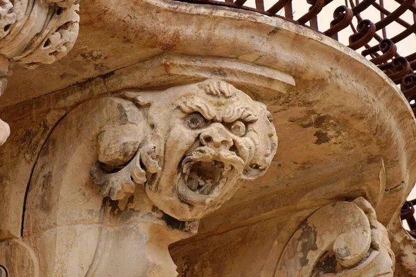 Itálie Sicílie Scicli Provincie Ragusa Barokní Fasáda Paláce Beneventano Ornamentálními — Stock fotografie