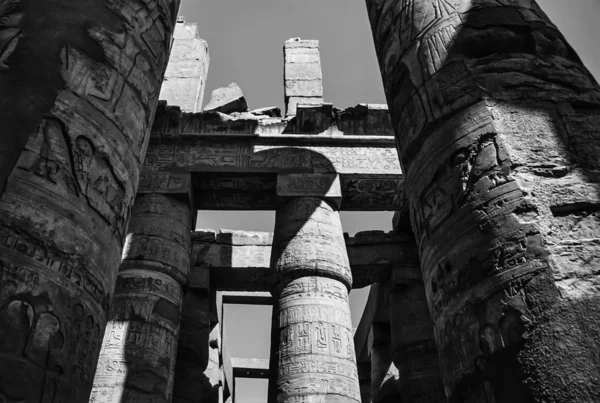 Karnak templom romjai — Stock Fotó