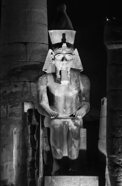Luxor tempel på natten — Stockfoto