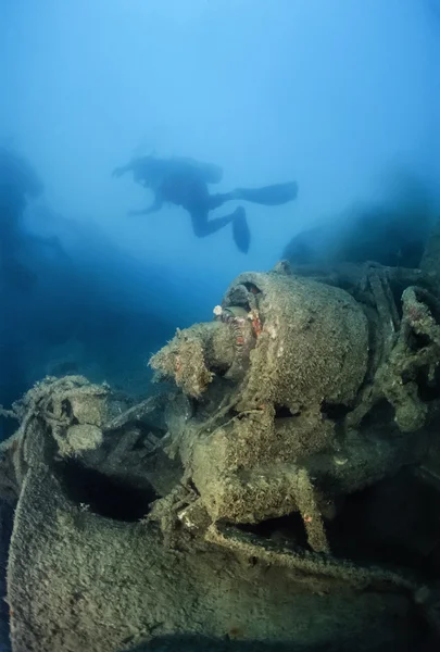 Mergulho em naufrágio, naufrágio de navio naufragado — Fotografia de Stock