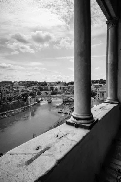 Italia, Roma, vista sul fiume Tevere — Foto Stock