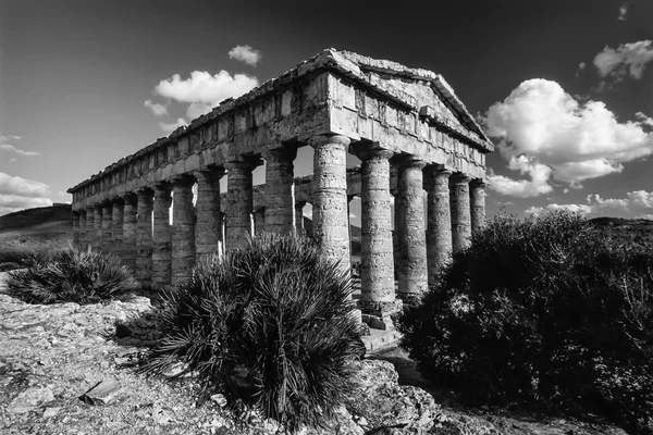 Italia, Sicilia, Segesta, Templo Griego — Foto de Stock