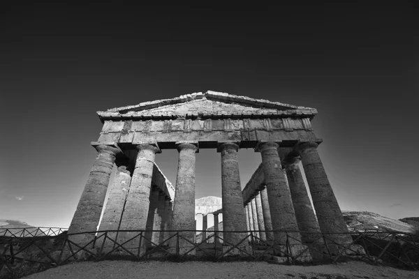 Italien, Sizilien, Segesta, griechischer Tempel — Stockfoto