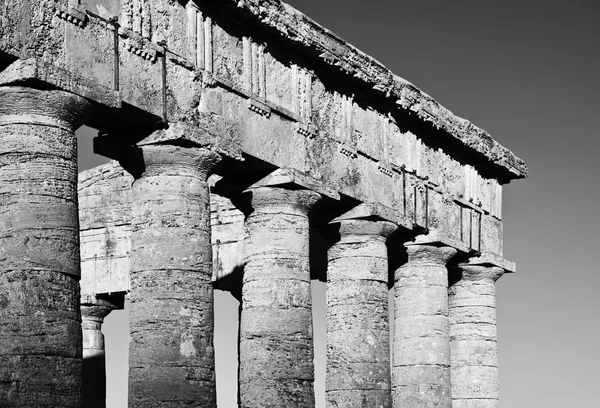 Italia, Sicilia, Segesta, Templo Griego — Foto de Stock