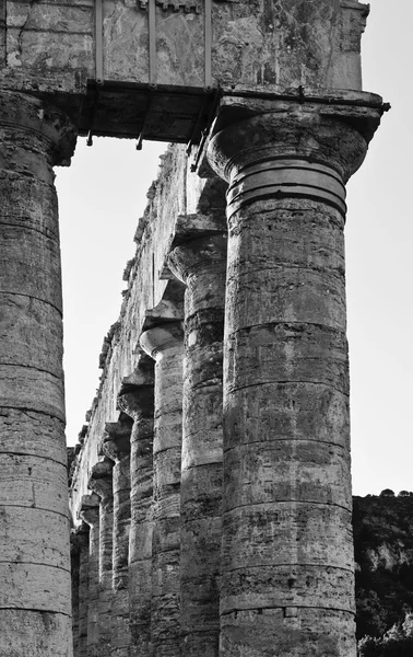 Italië, Sicilië, Segesta, Griekse tempel — Stockfoto