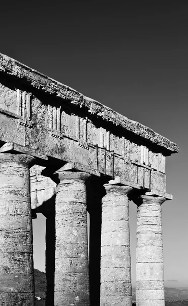 Italy, Sicily, Segesta, Greek Temple — Stock Photo, Image