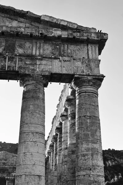 Itálie, Sicílie, Segesta, Řecký chrám — Stock fotografie