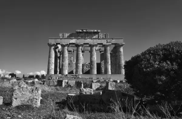 Templo grego de Hera (409 b.C .) — Fotografia de Stock