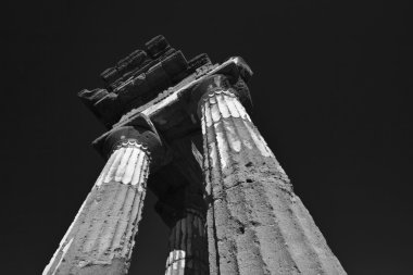 Castore ve Polluce Tapınağı (Hera Temple)