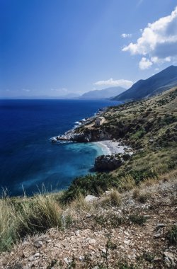 Sicilya rocky kıyı şeridi görünümü
