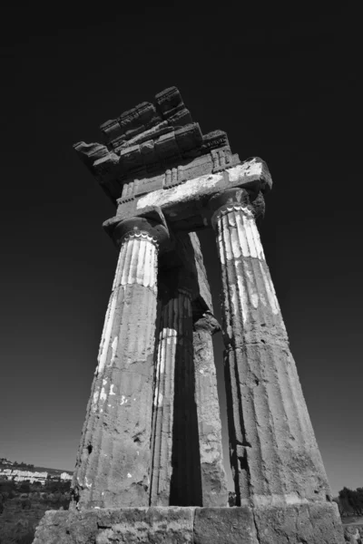 Temple Castore et Polluce (Temple Hera) ) — Photo