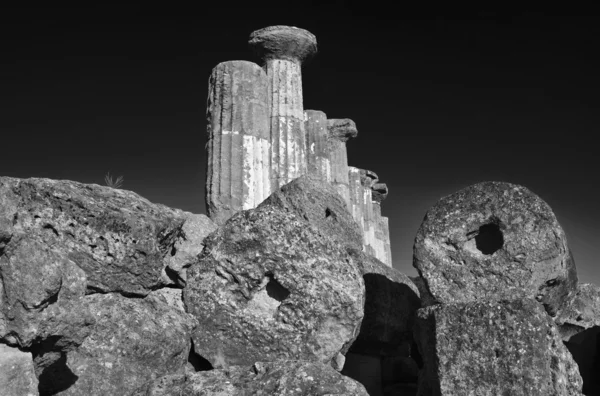 Hercules Temple columns — Stock Photo, Image