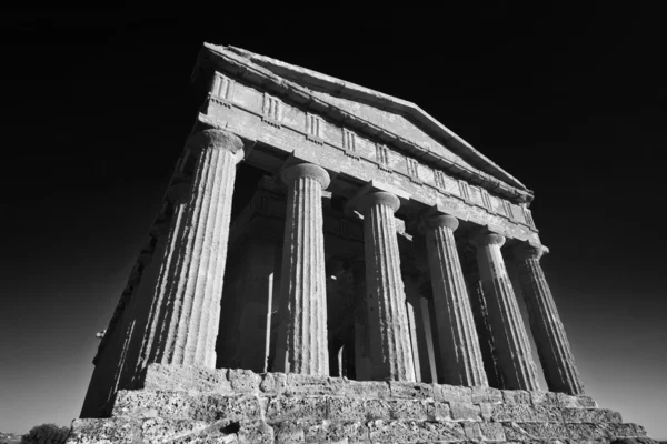 Das Tal der griechischen Tempel, der Eintracht-Tempel — Stockfoto