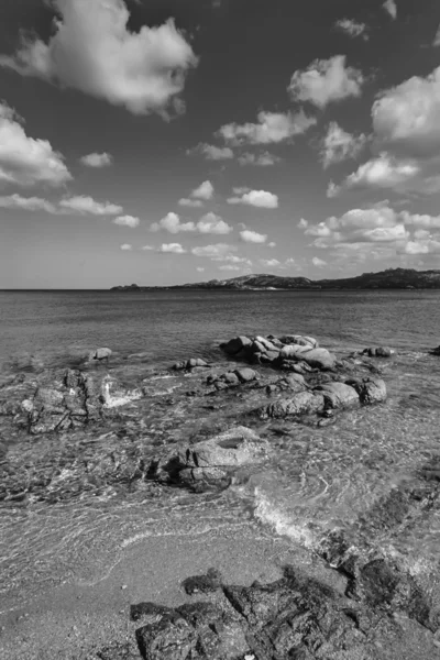Sardinen, felsige Küste — Stockfoto