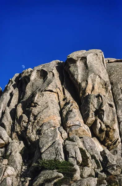 Sardinen, erodierte Felsen — Stockfoto